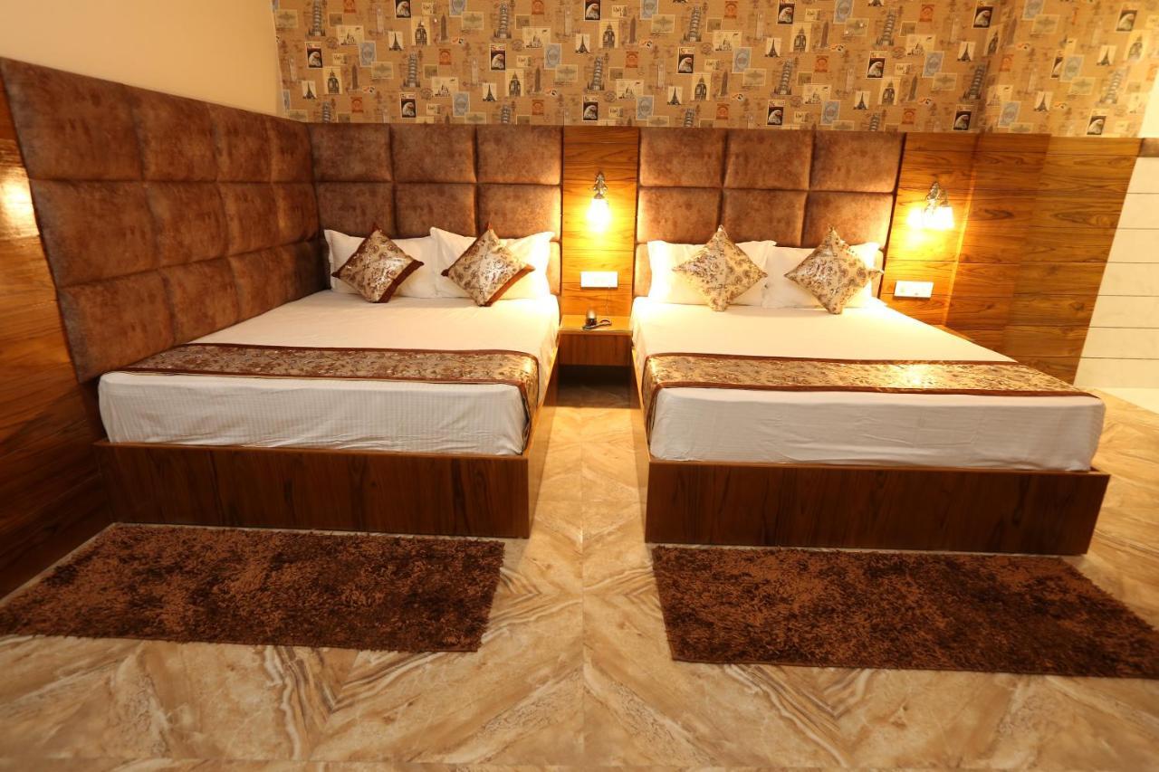 The Park View Hotel Амритсар Екстериор снимка